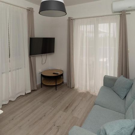 Apartments Happy Sukošan Zewnętrze zdjęcie