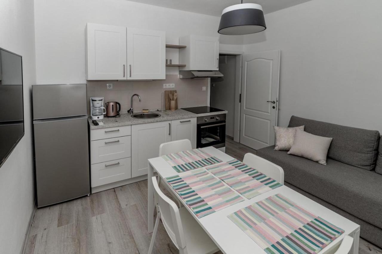 Apartments Happy Sukošan Zewnętrze zdjęcie