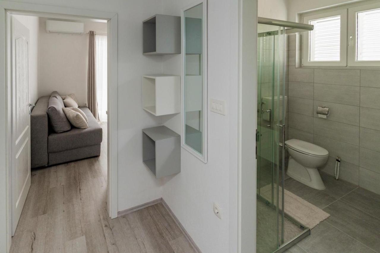 Apartments Happy Sukošan Zewnętrze zdjęcie